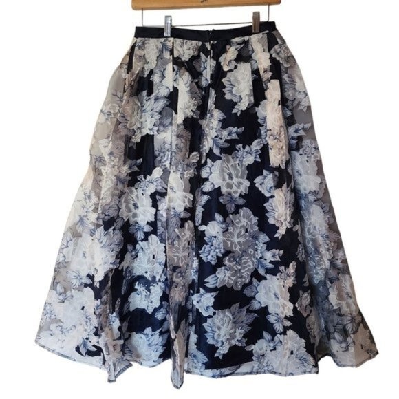 Nanette Lapore Girls Blue Floral Print Layered Satin Maxi Skirt Size XL 16 Years - Picture 9 of 15